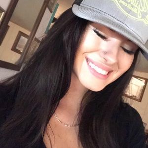 Meet your Posher, Josie